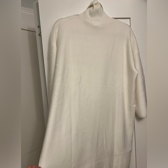 Tuckernuck winter white Vivianne dress by Pomander Place Size medium NWOT - Picture 9 of 16